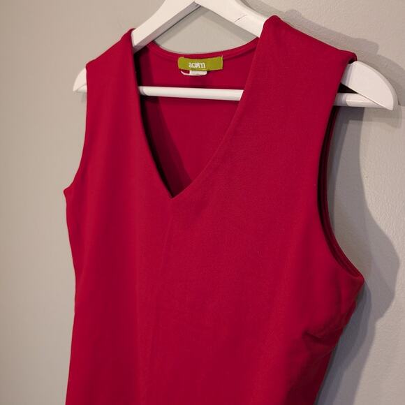 Acorn Tank Top Womens Red V-neck Tank Stretch Lined Made in America - Size S - Picture 3 of 7